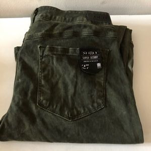 NWT Soho Design Lab Pants